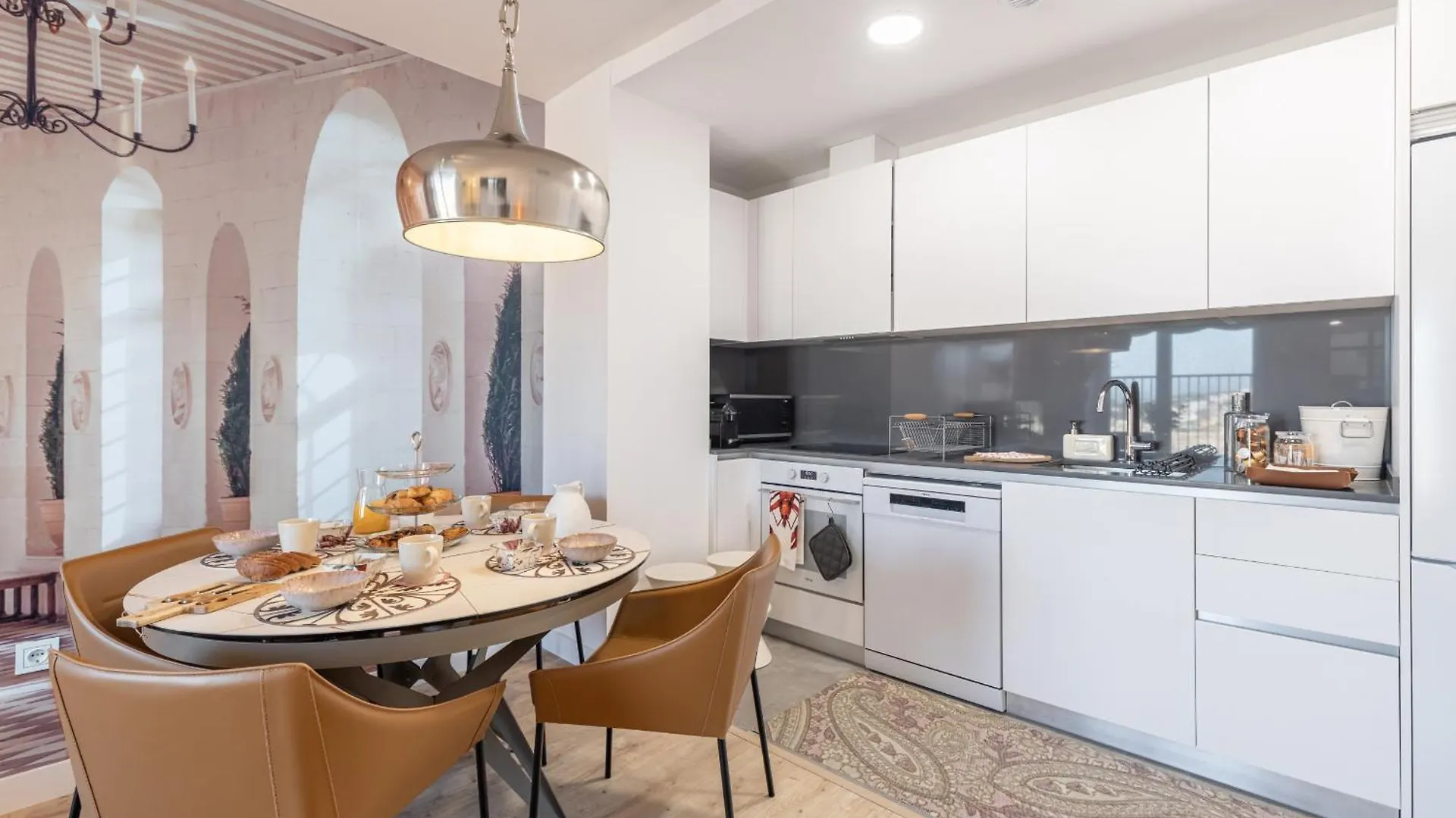 Malaga Skyline 8 Pool & Parking Free Apartment Spain